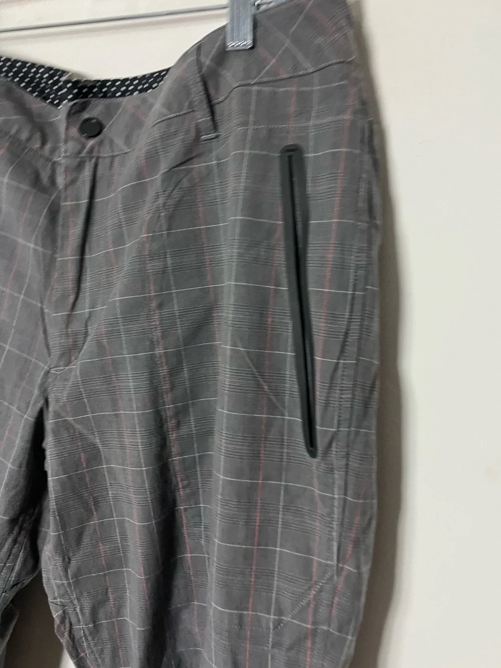 lululemon ABC Chino Commission Pants Khaki Plaid Size 38